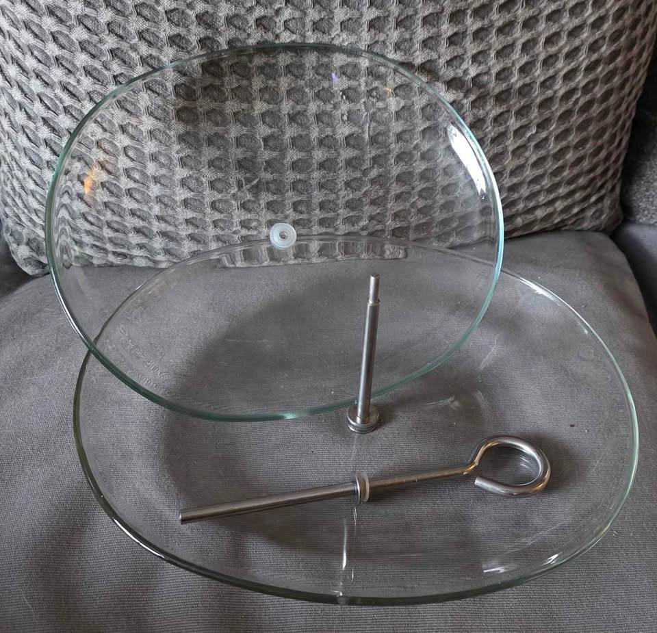 2 Tier Glass Cake Stand - photo 3
