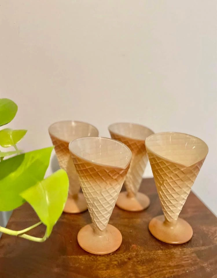 Vintage Waffle Cup Set