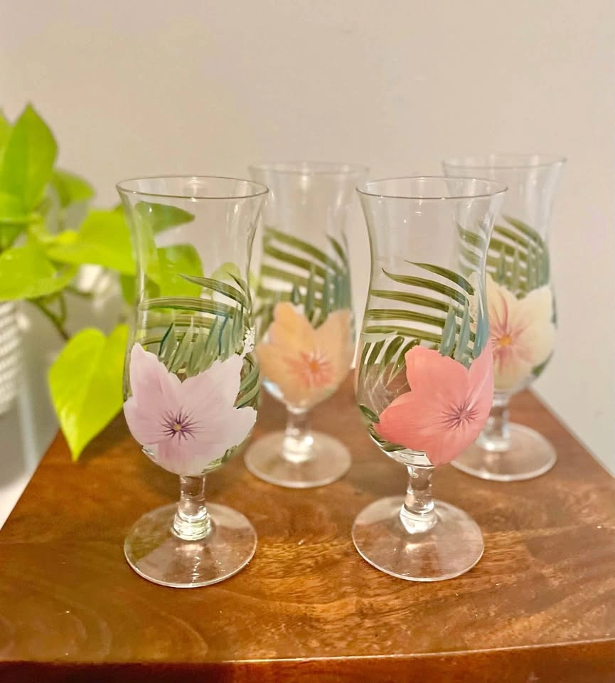 Handpainted floral glass set