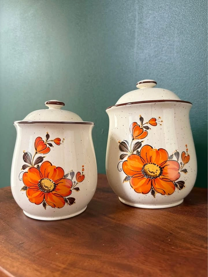 Vintage Momoyama Jar Set (Made in Japan) - photo 2