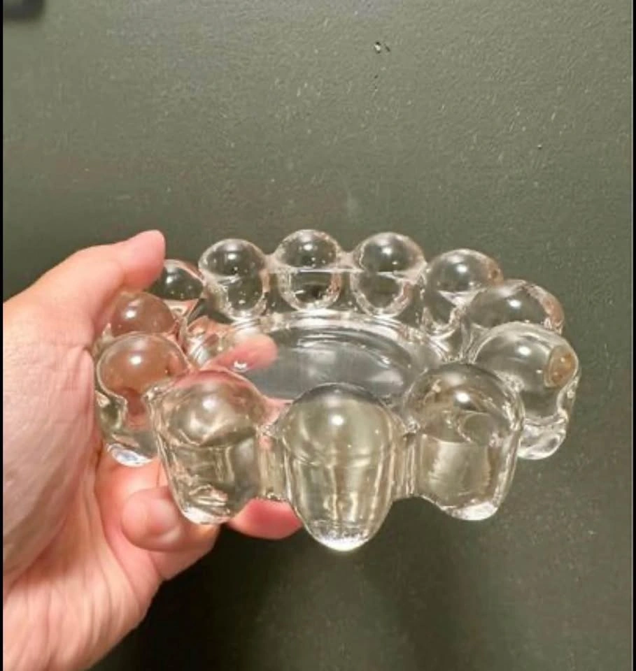 2 Boopie Ashtrays (pink and clear) - photo 3