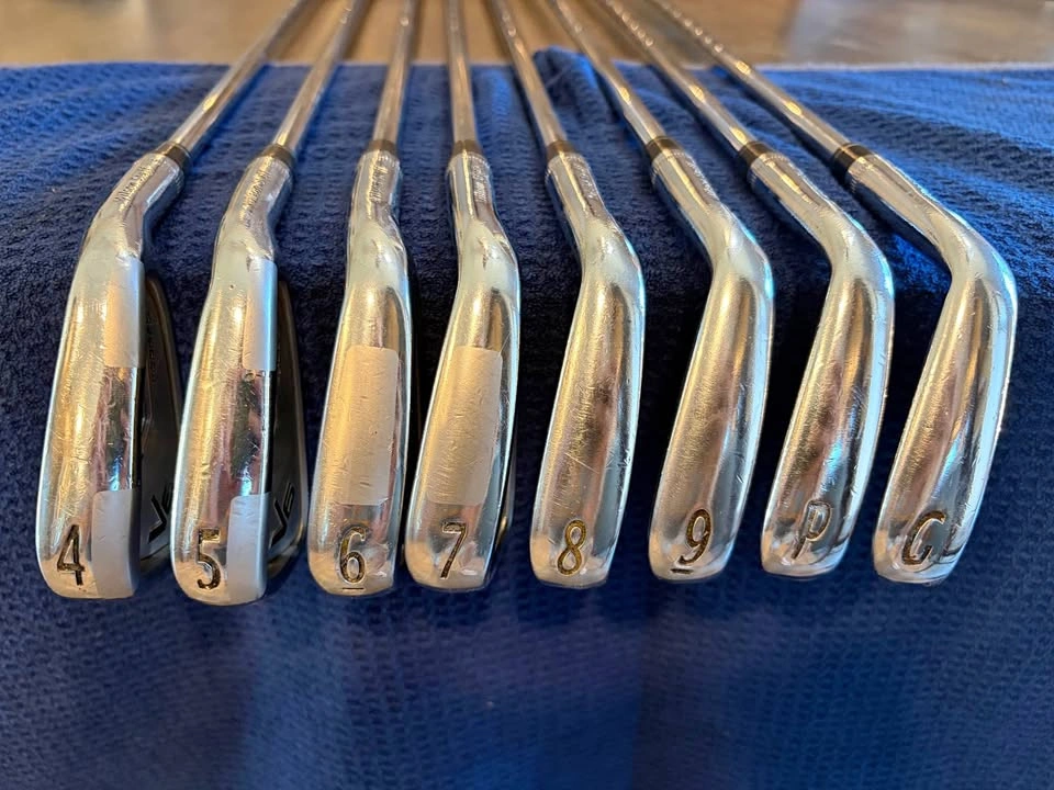Wilson Staff FG Tour V6 irons