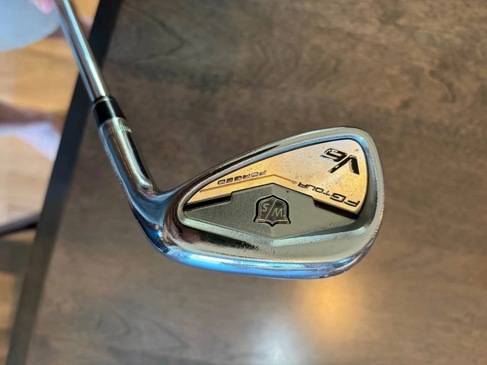 Wilson Staff FG Tour V6 irons - photo 2