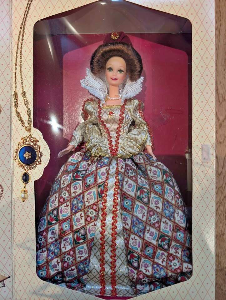 Barbie Elizabethan Queen