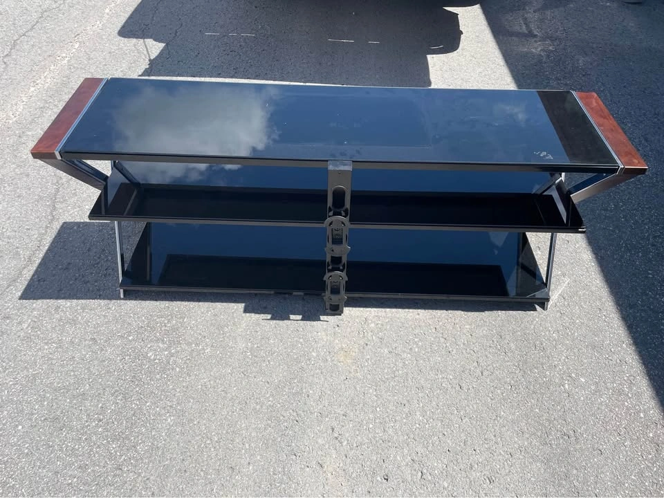 MERLOT 60” TV STAND Delivery Available - photo 4