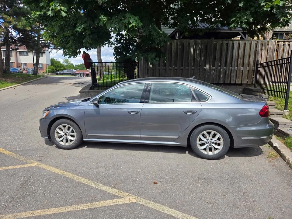 Volkswagen Passat 2017 No Dent No Accidents Clean Carfax - photo 4