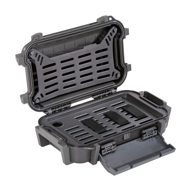 50% OFF! PELICAN RUCK R40 DRY CASE - photo 2