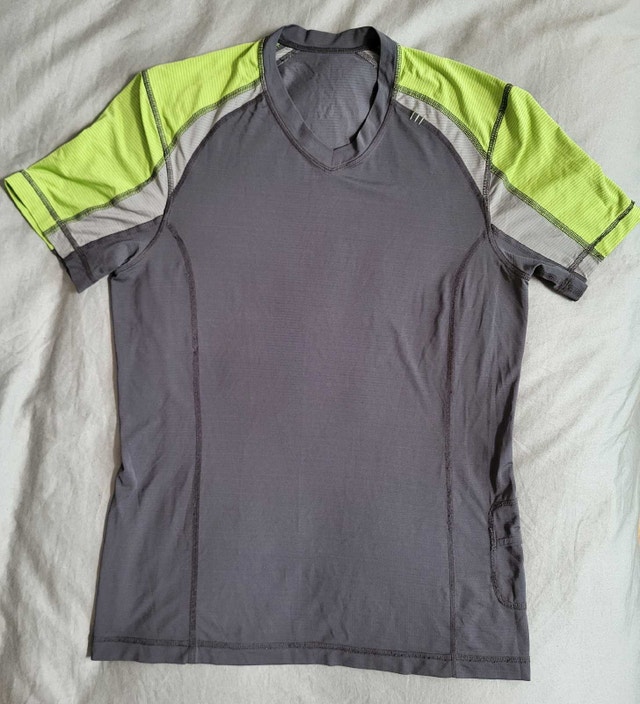 Lululemon Athletic Shirt - Size S