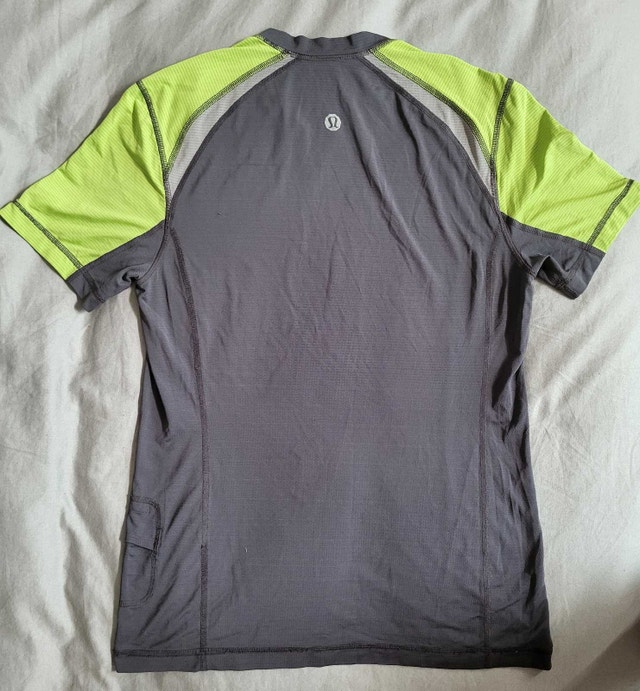 Lululemon Athletic Shirt - Size S - photo 4