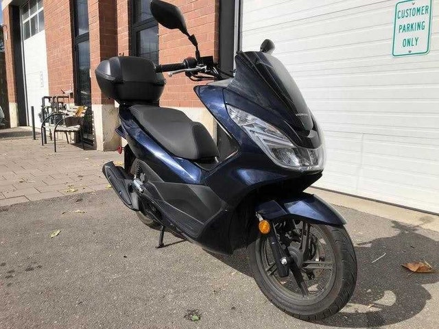 Honda PCX 150 Scooter/Moped