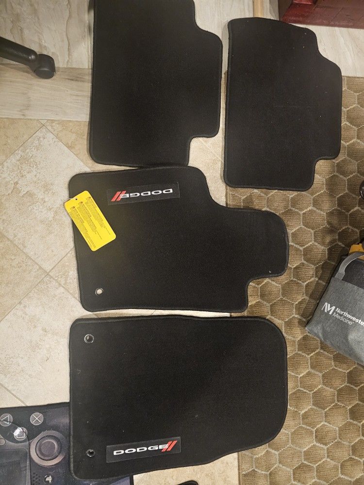 Dodge Durango Floor Mats