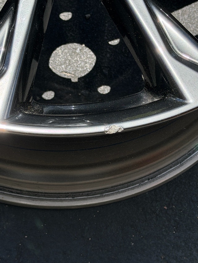 Single OEM Lexus Rim 19” - photo 3