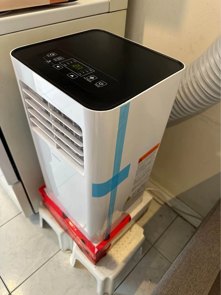 Insignia Portable Air Conditioner - photo 3