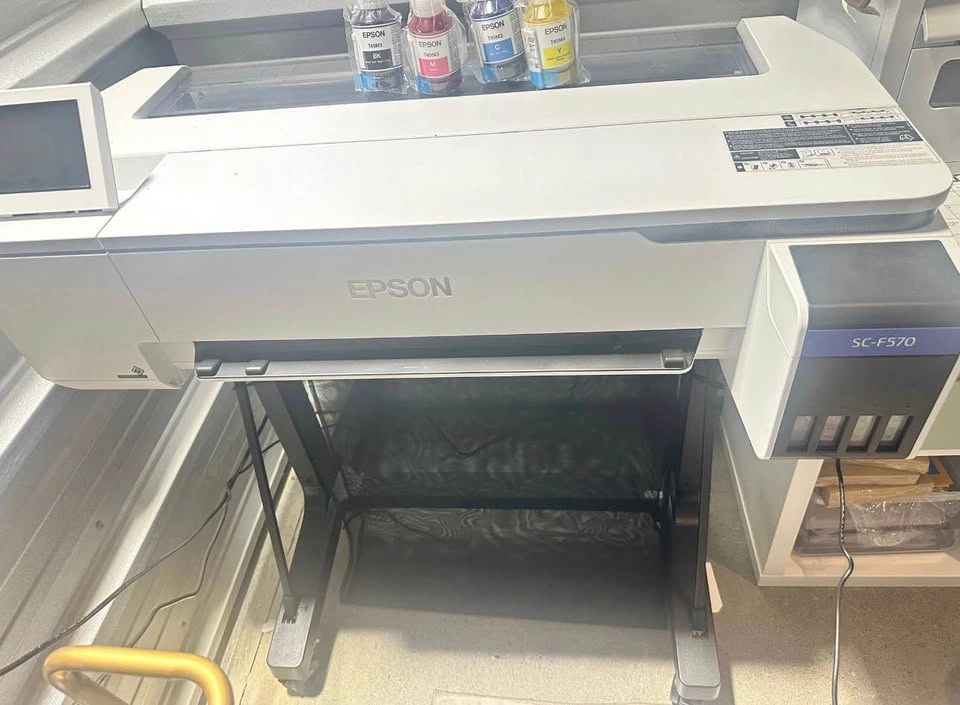 Epson SureColor F570 24" Dye-Sublimation Printer with Stand - photo 4
