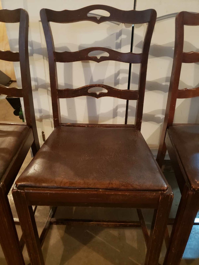 Vintage Wood Chairs - photo 2