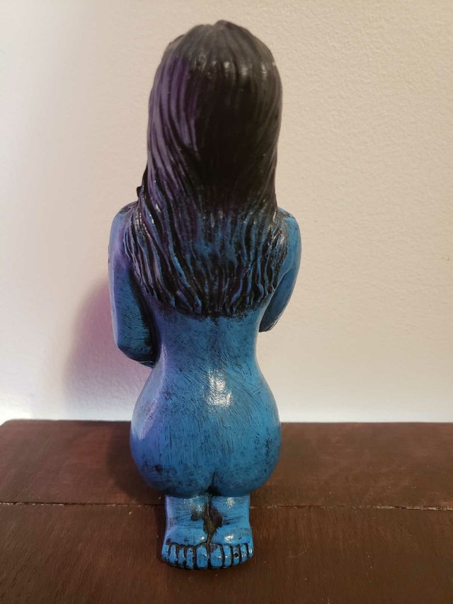 Woman Statue - photo 4