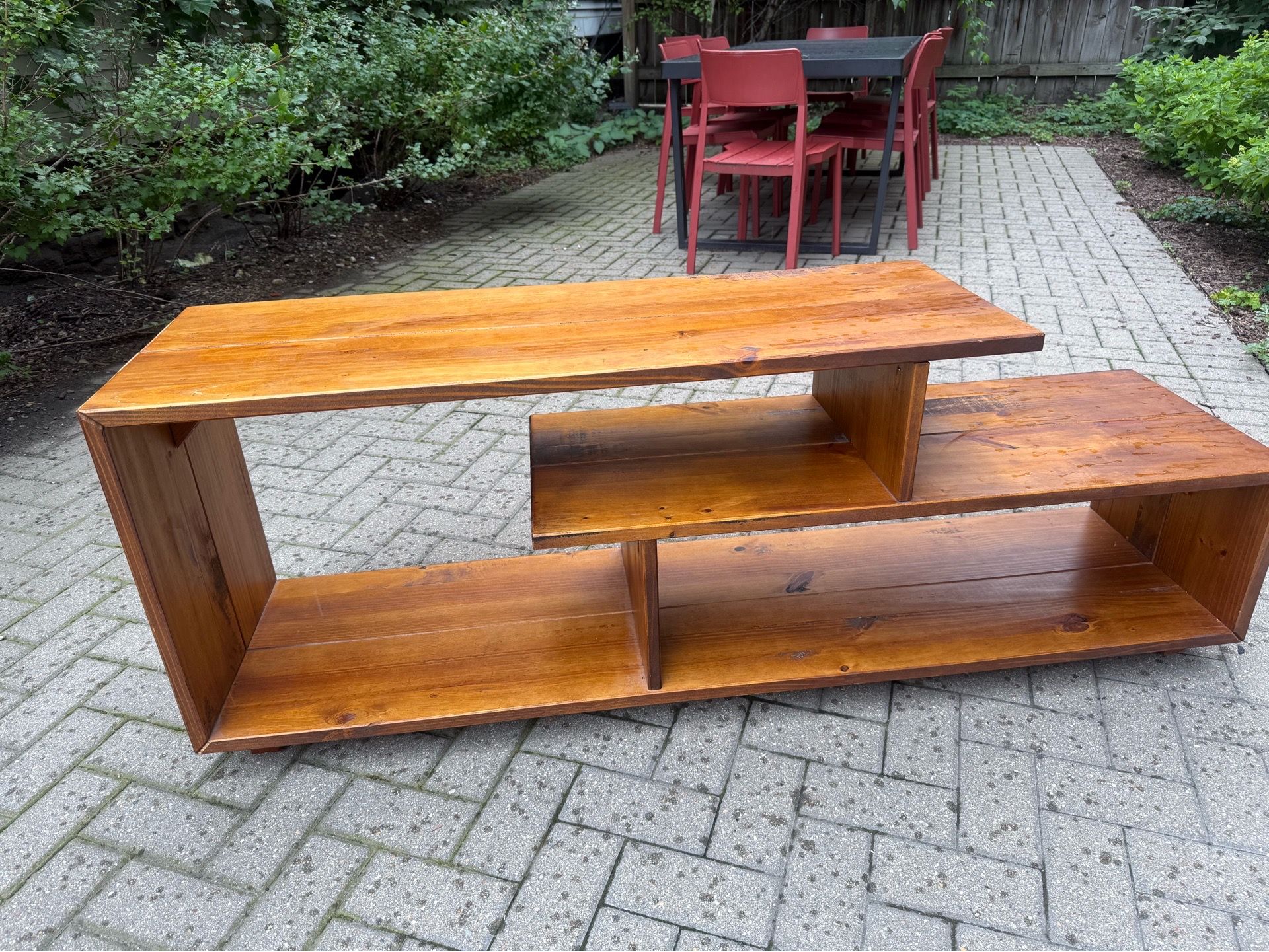 Walker Edison 60 in. Rustic Solid Wood TV Stand (Amber)