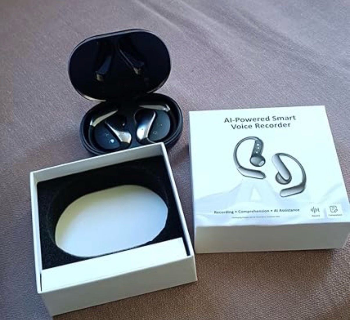 AI Translation Earbuds: 170 Languages & Instant Translator