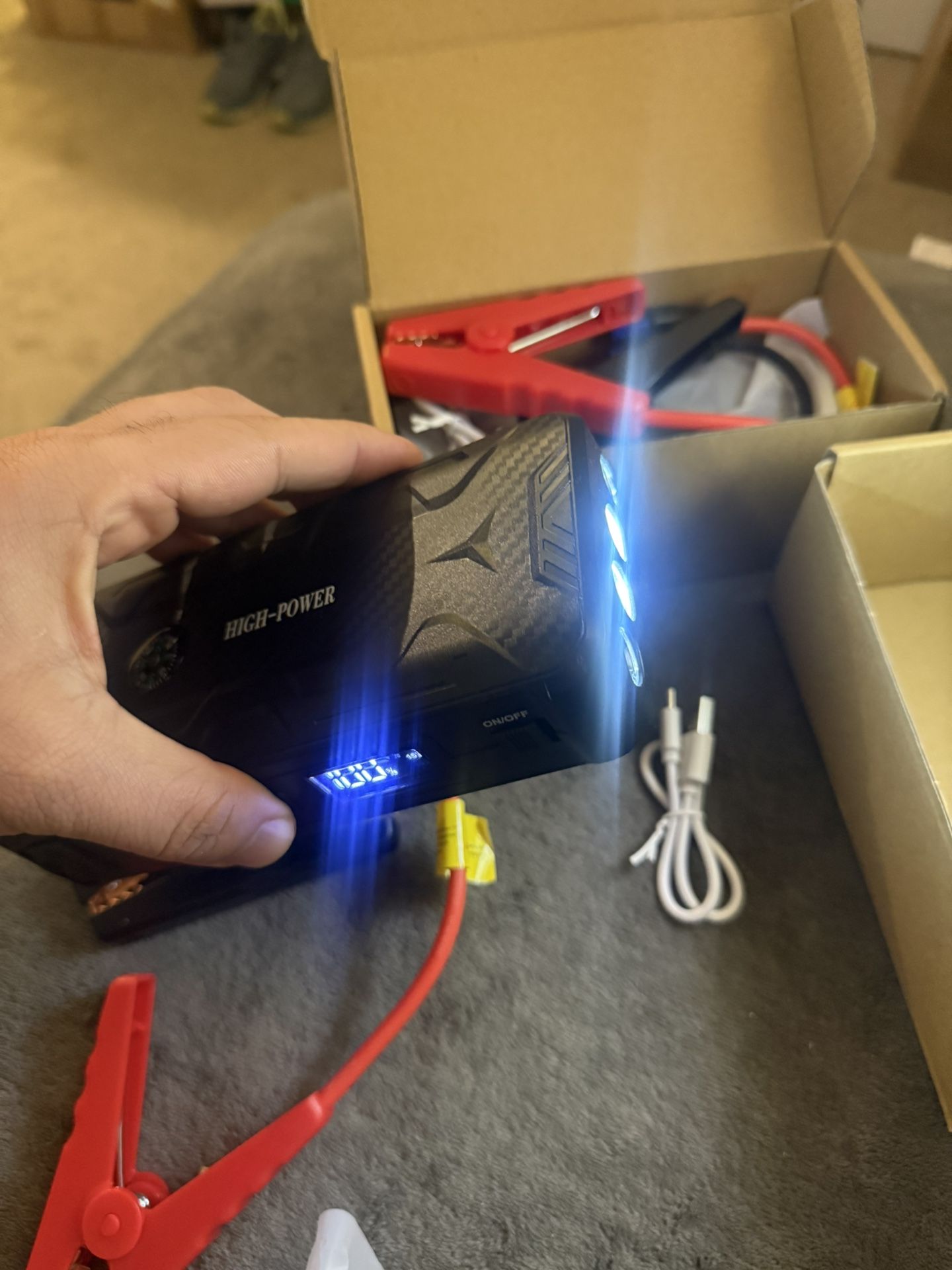 10000A Portable Car Battery Jump Starter & Charger - photo 3