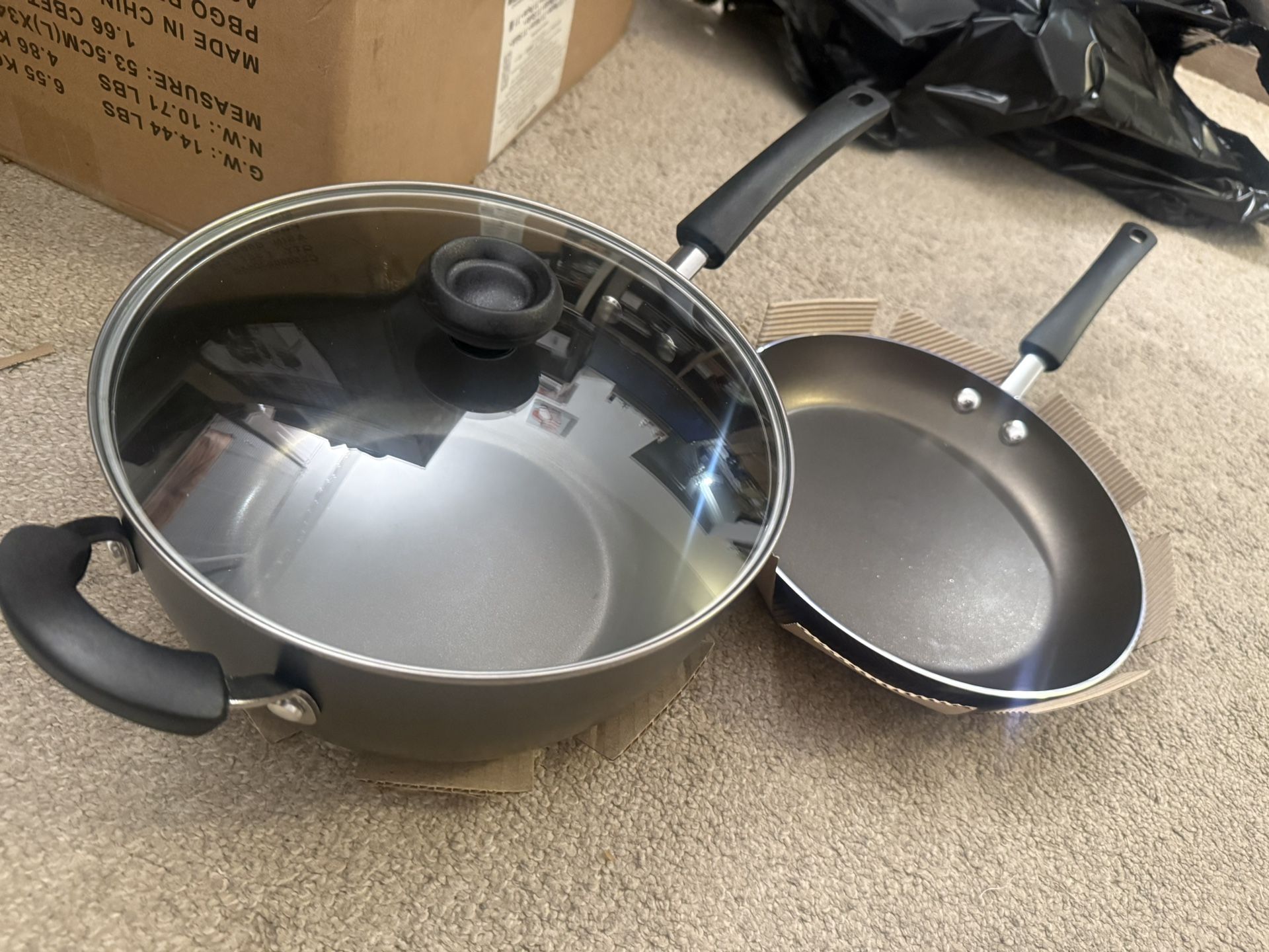 Farberware Nonstick 5Qt Saucepan and 10 inch Frying Pan - photo 5