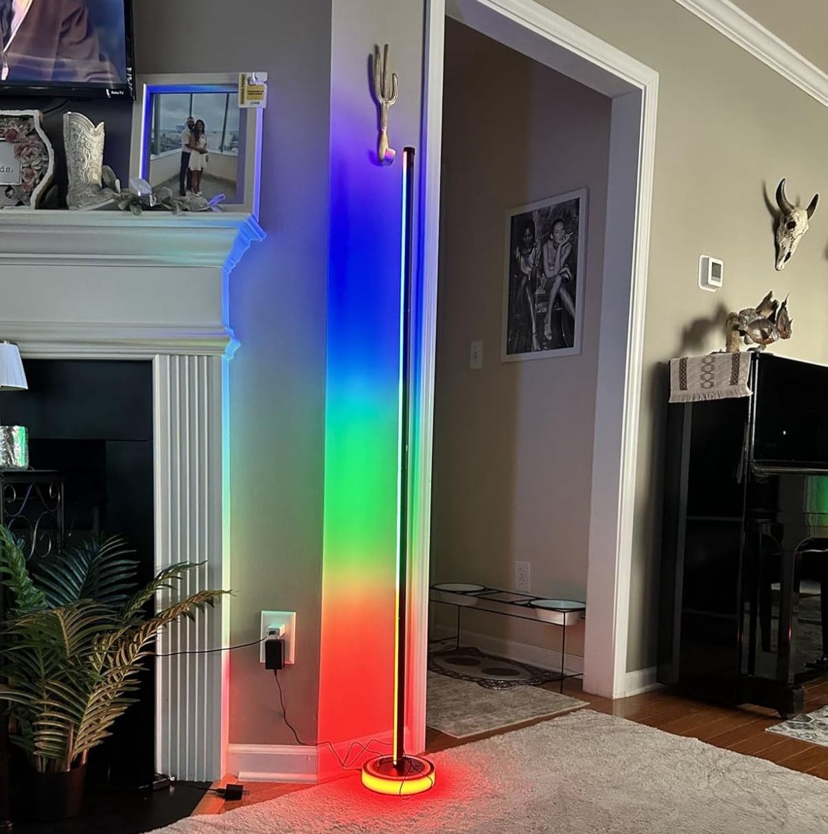 Smart RGBICW Corner Floor Lamp with App & Remote Control