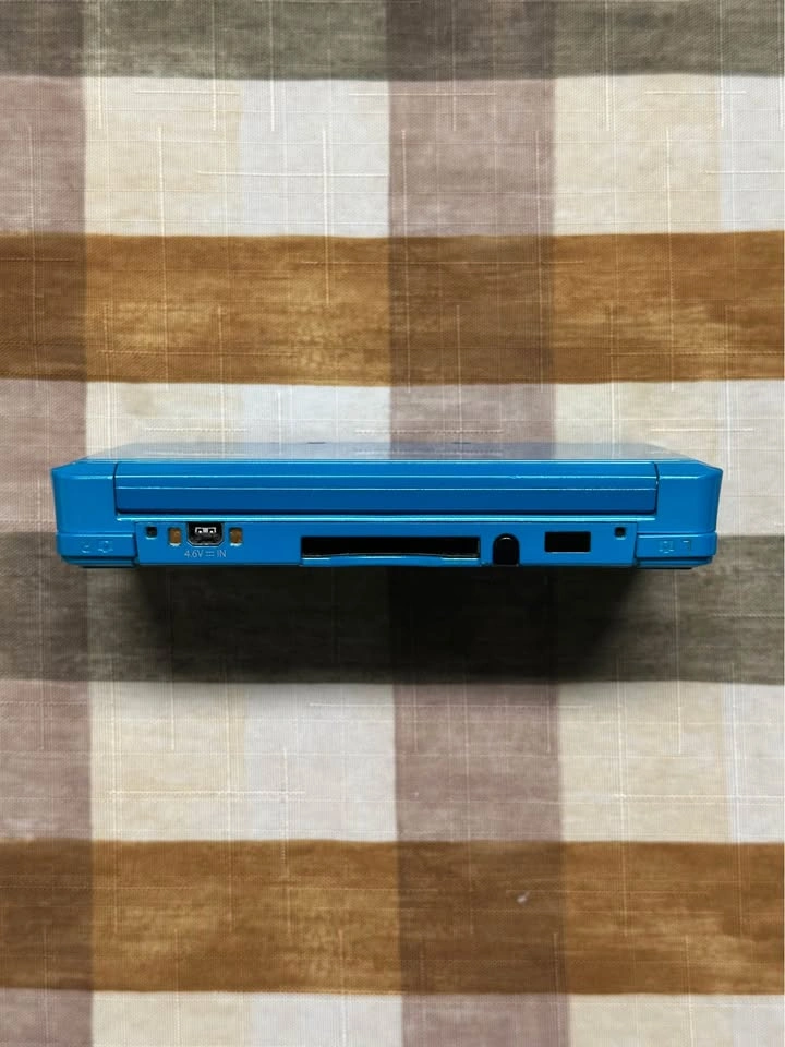 Cerulean Blue 3DS - 64GB - Exclusive Colour - photo 5