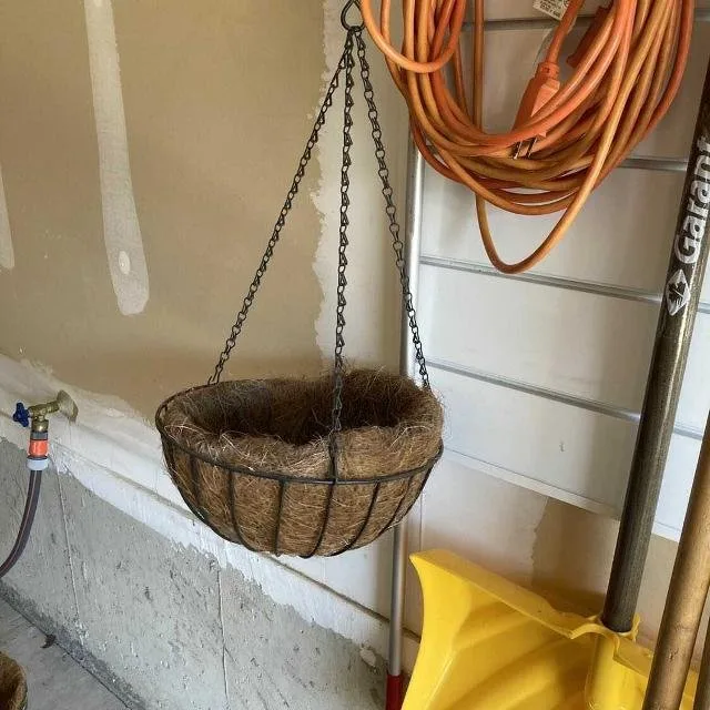 Set of 3 Hanging Planters with Chains image indicator(2)