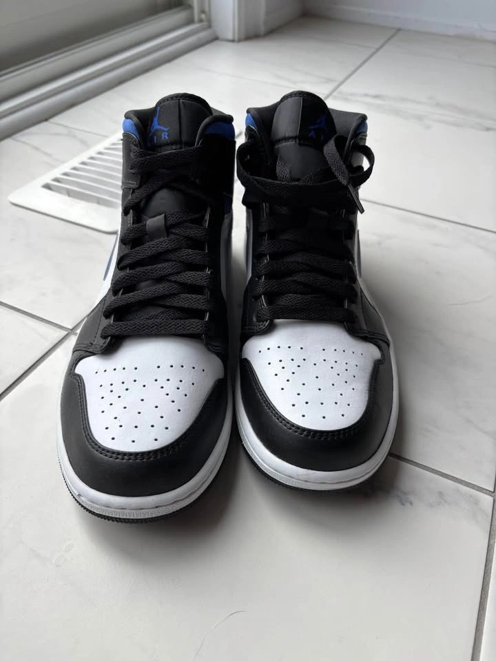 Jordan 1 Mid - SIZE 9.5 - White Black Racer blue - photo 2