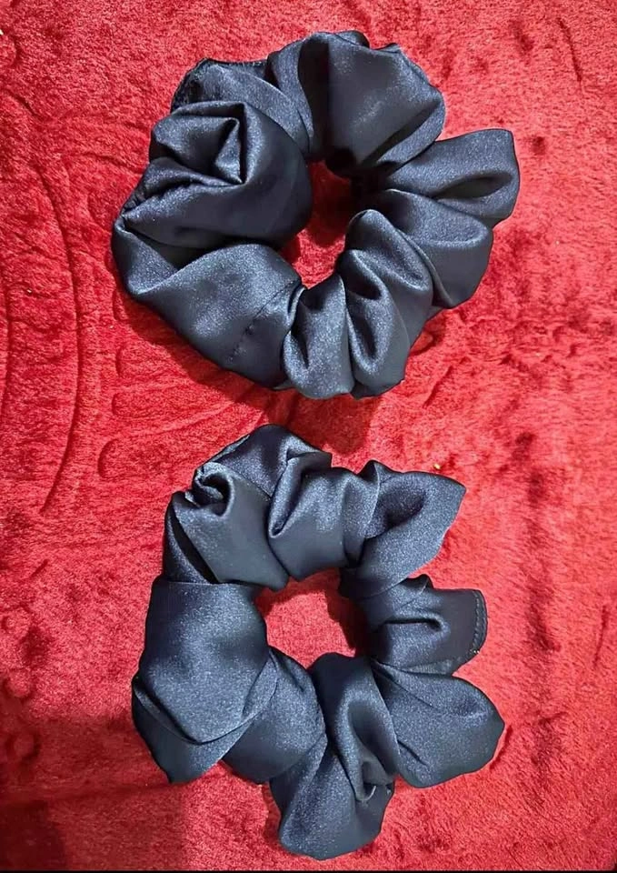 Satin Hair Scrunchies Set - photo 2
