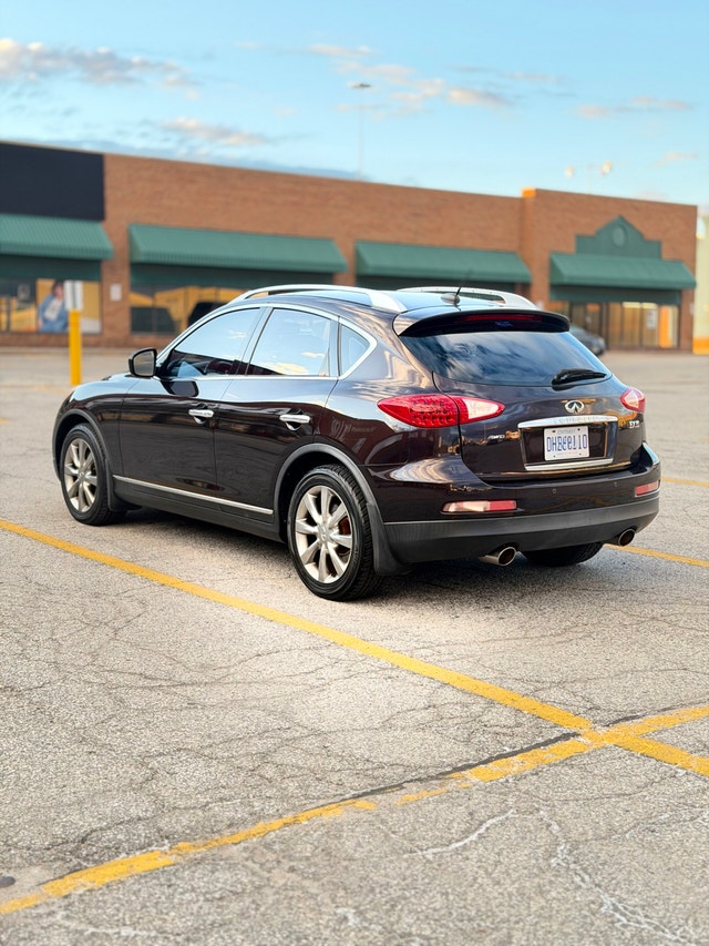 2008 Infiniti EX35 AWD | 208,000 km | Clean & Reliable - photo 2