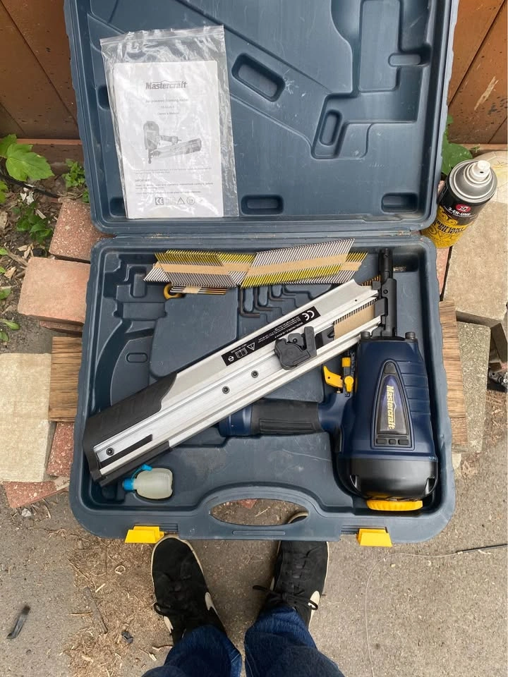 Mastercraft Air-Powered Framing Nail Gun – Complete Kit - photo 2