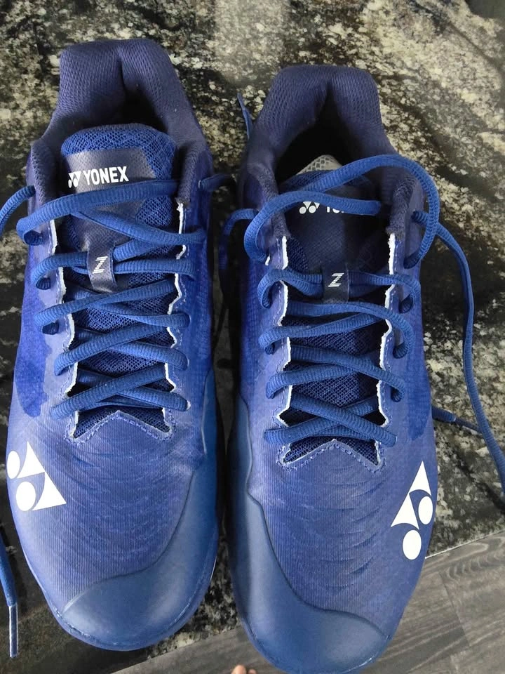Brand New Yonex Aerus 2 Badminton Shoes US Size 9 - photo 2