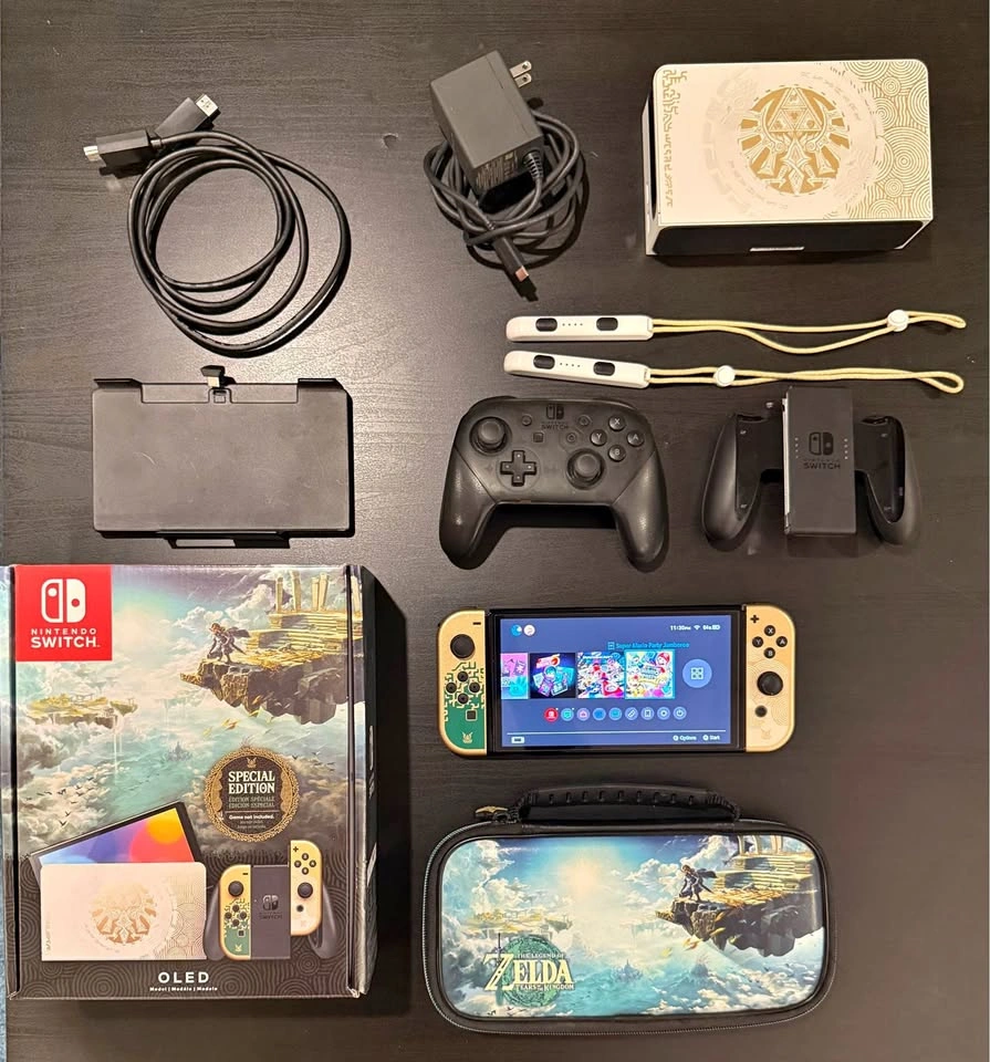 Nintendo Switch OLED Bundle