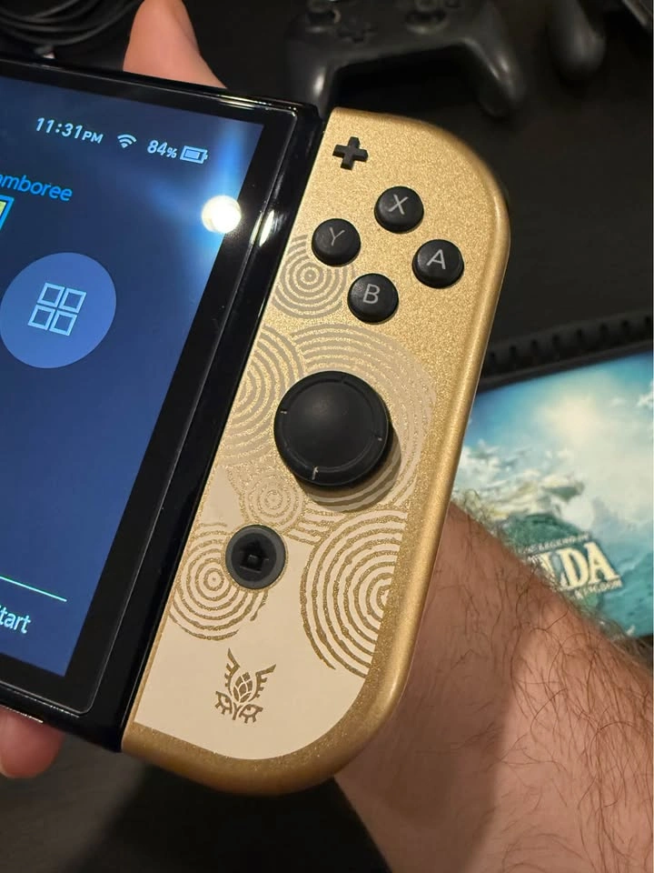 Nintendo Switch OLED Bundle - photo 2