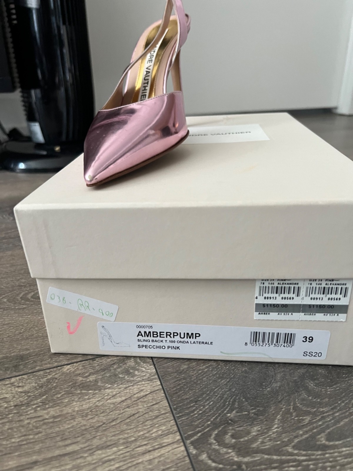 Alexandre Vauthier Amber Pumps