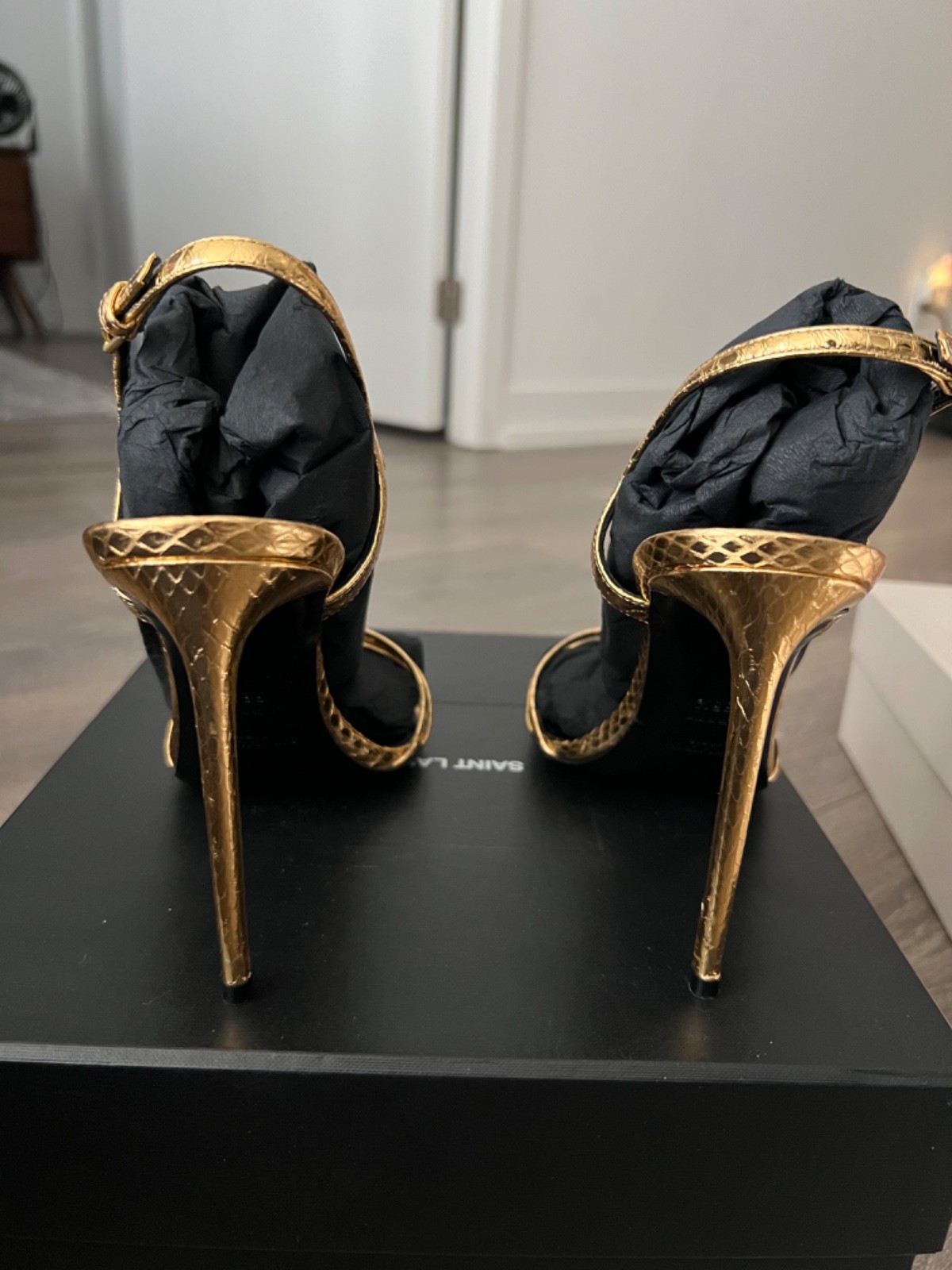 Saint Laurent Robin 105 Strappy Snakeskin Sandals - photo 4