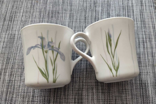 CorningWare Iris Mugs 7 piece set - photo 2