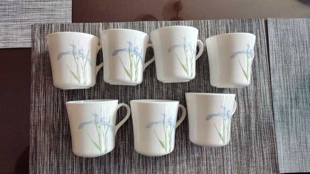 CorningWare Iris Mugs 7 piece set - photo 3
