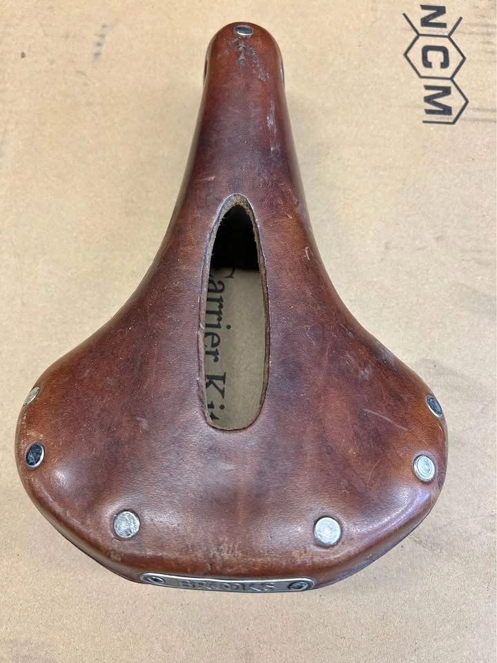 Brooks B17S Ladies Standard Leather Bicycle Saddle