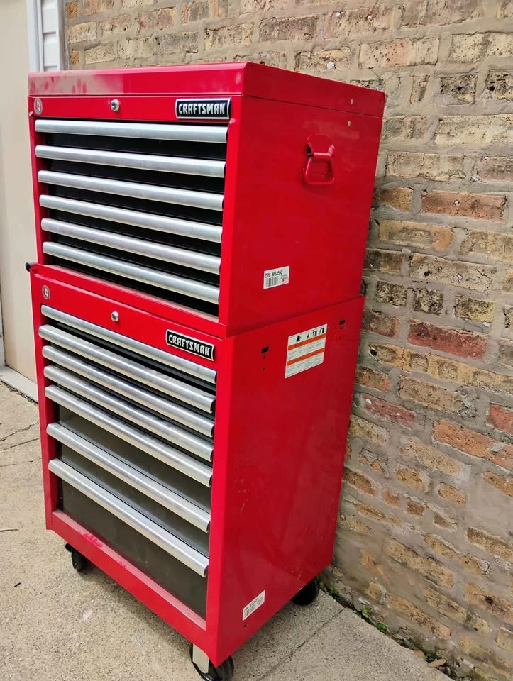 Craftsman tool box 2 piece set NO KEYS - photo 3