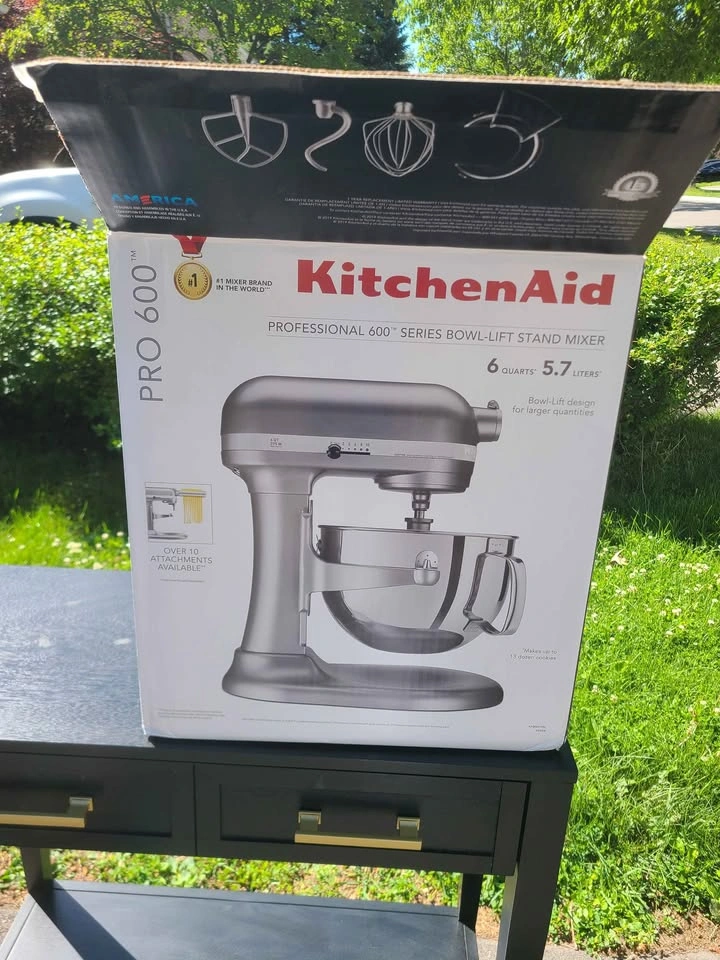 KitchenAid Professional 600 Series Stand Mixer – 6 Qt - photo 2
