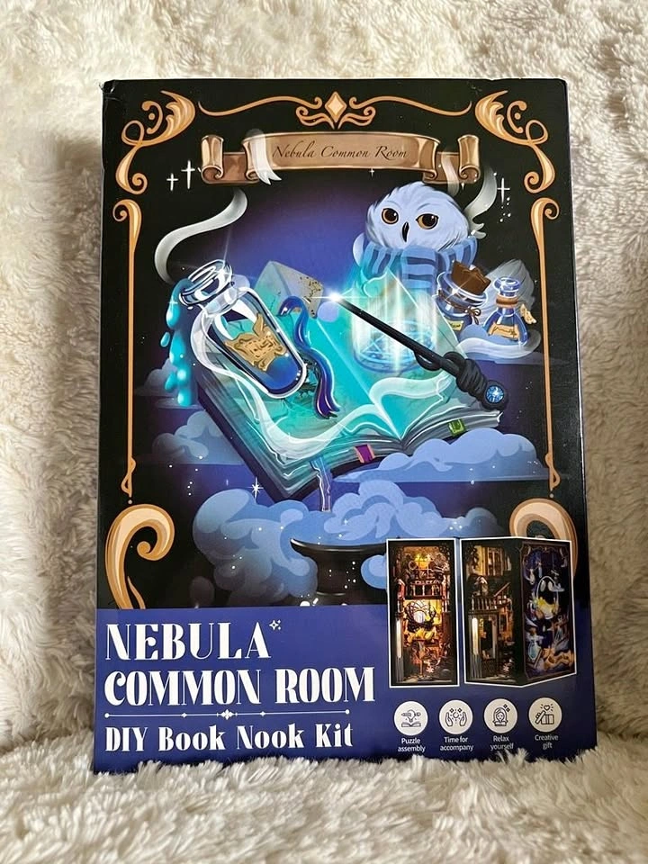DIY Book Nook Kit - Nebula Common Room (Ravenclaw)
