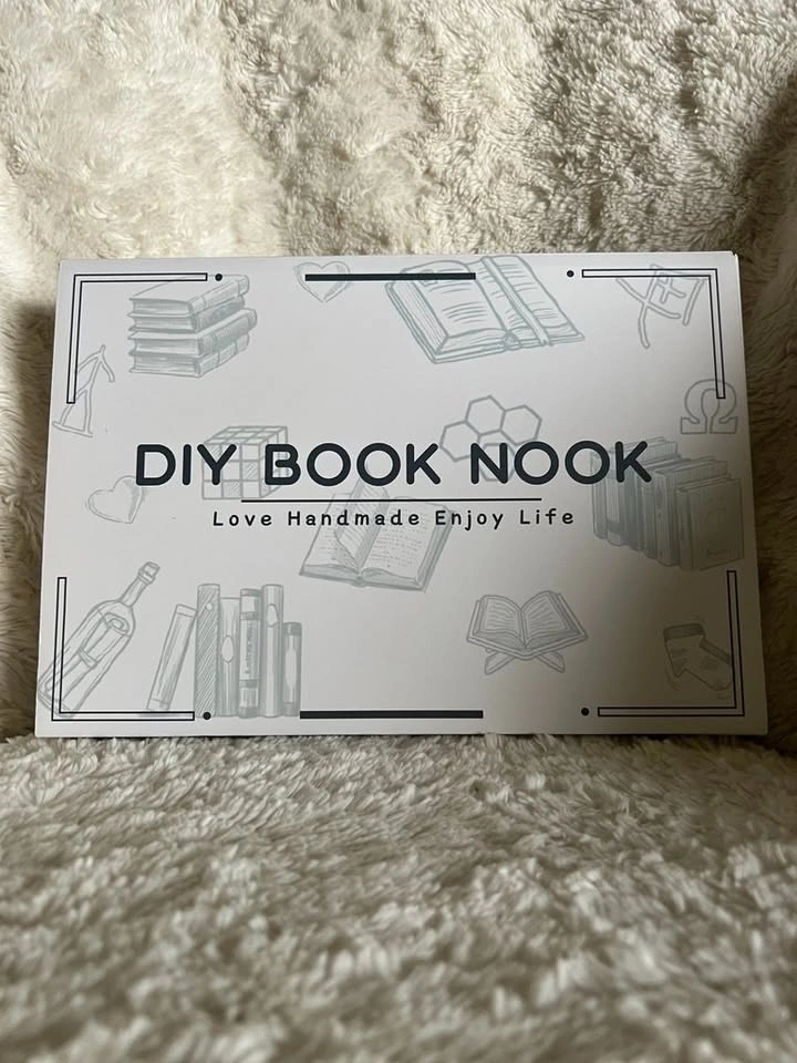DIY Book Nook Kit - Nebula Common Room (Ravenclaw) - photo 5