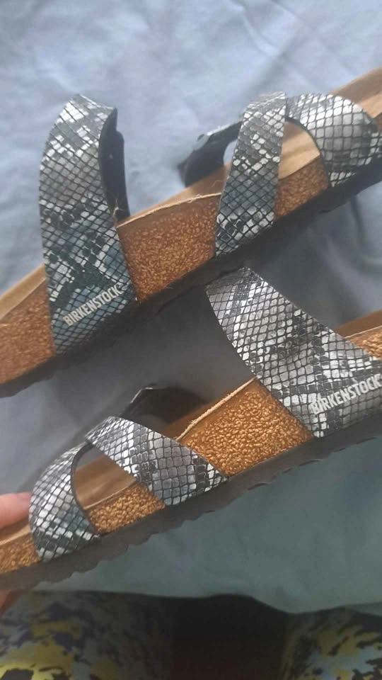 Birkenstock sandals with adjustable straps - photo 2