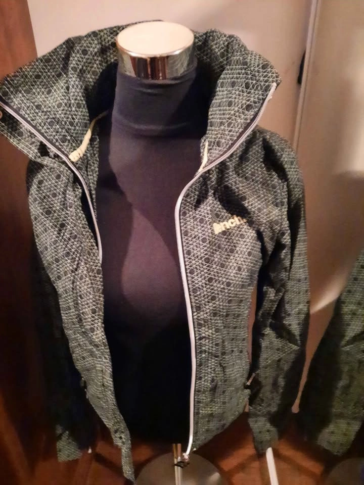 Bench jacket