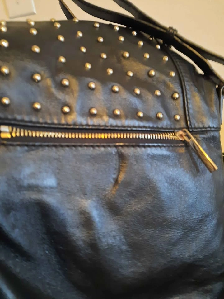 Danier small studded purse - photo 5