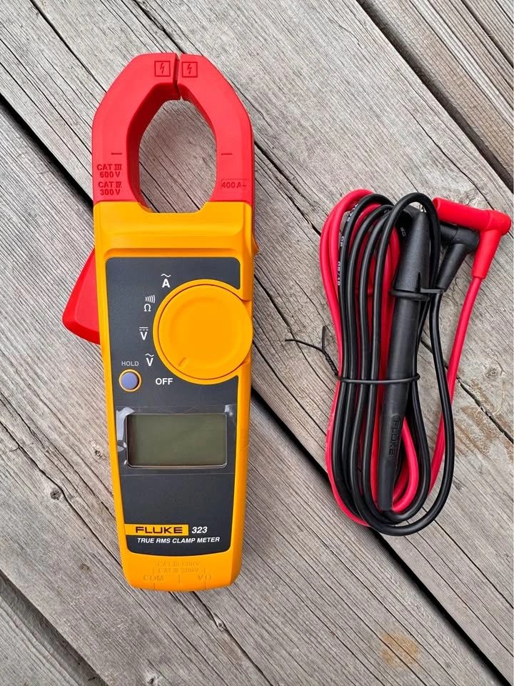 Fluke 323 True-RMS Clamp Meter - Brand New In Box (NIB)