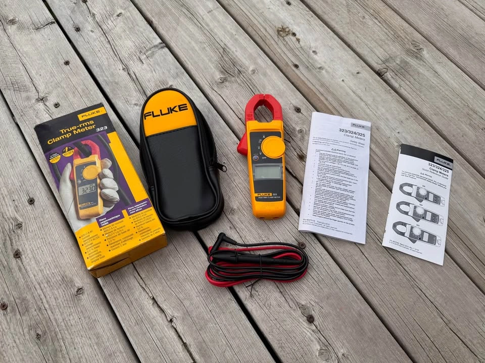 Fluke 323 True-RMS Clamp Meter - Brand New In Box (NIB) - photo 2
