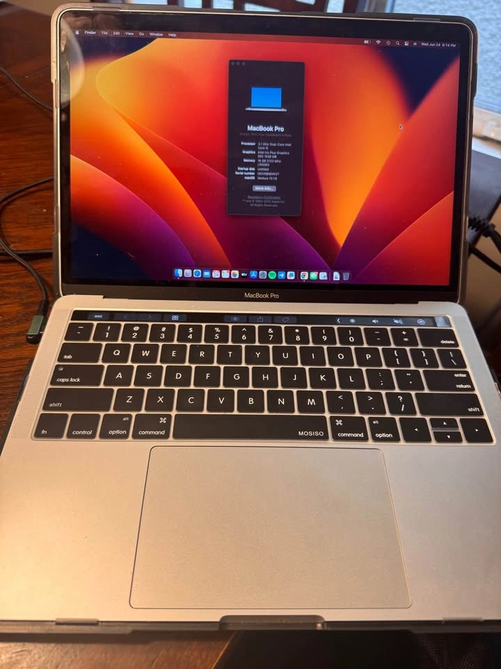 Upgraded MacBook Pro 13" (2017) - 16GB RAM / 256GB SSD - photo 3
