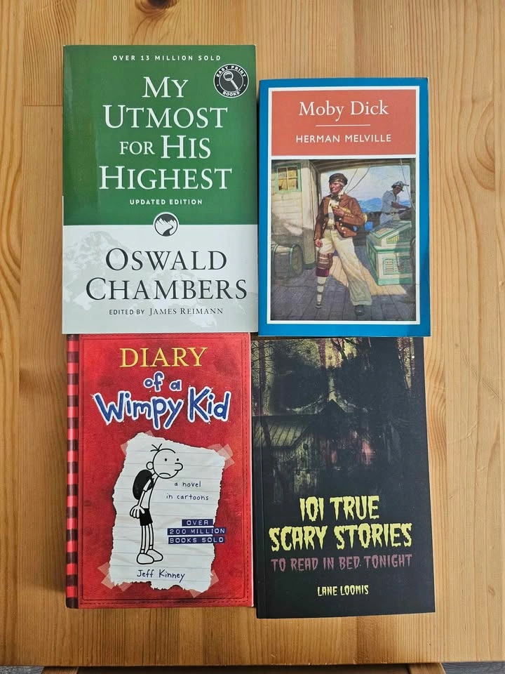 Books for sale - photo 2